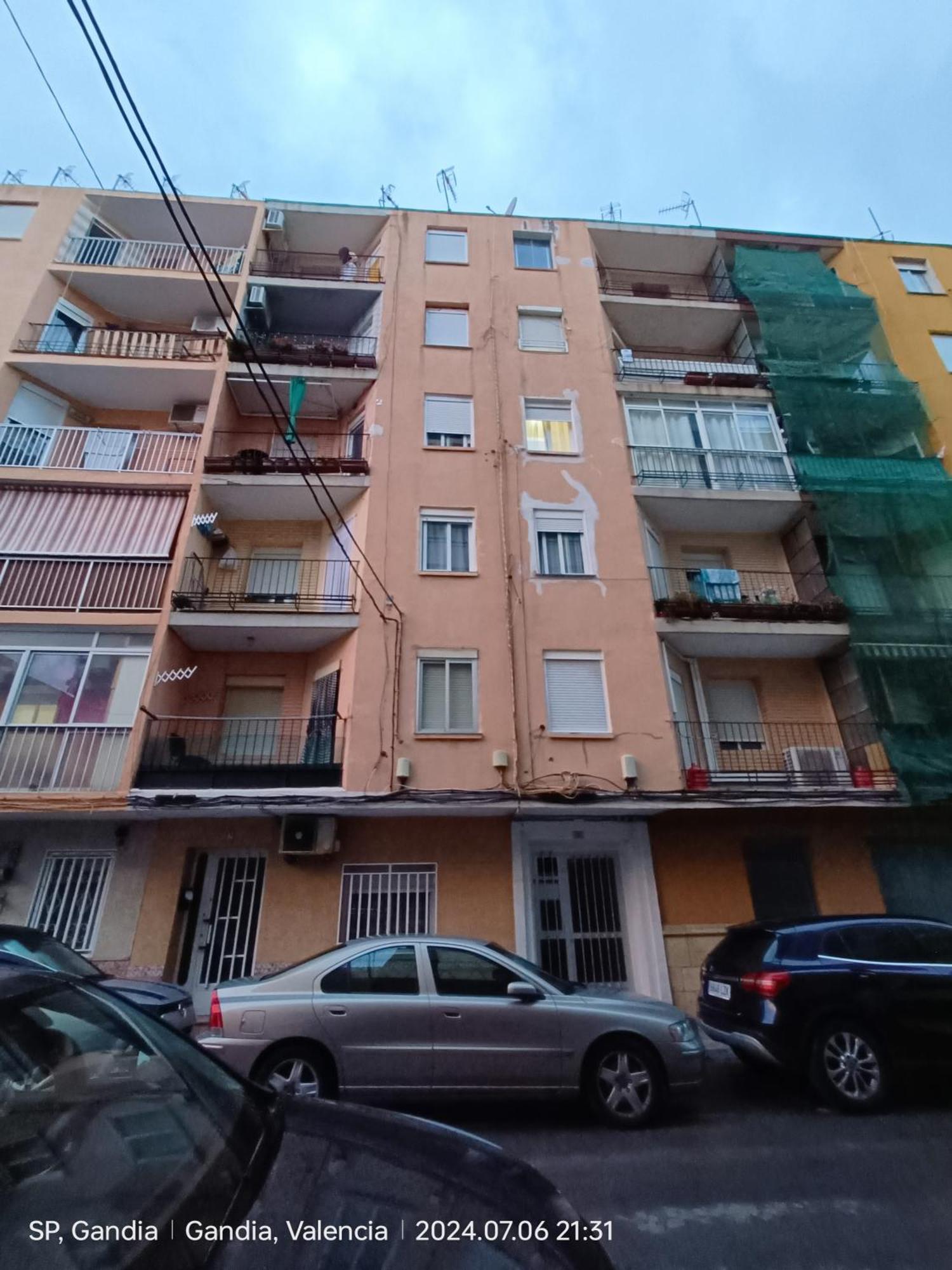 Daoiz, Vivienda Vacacional Para Familias Y Mayores De 25 Anos En El Grao De Gandia 3Ro Sin Ascensor Playa de Gandia Exterior photo
